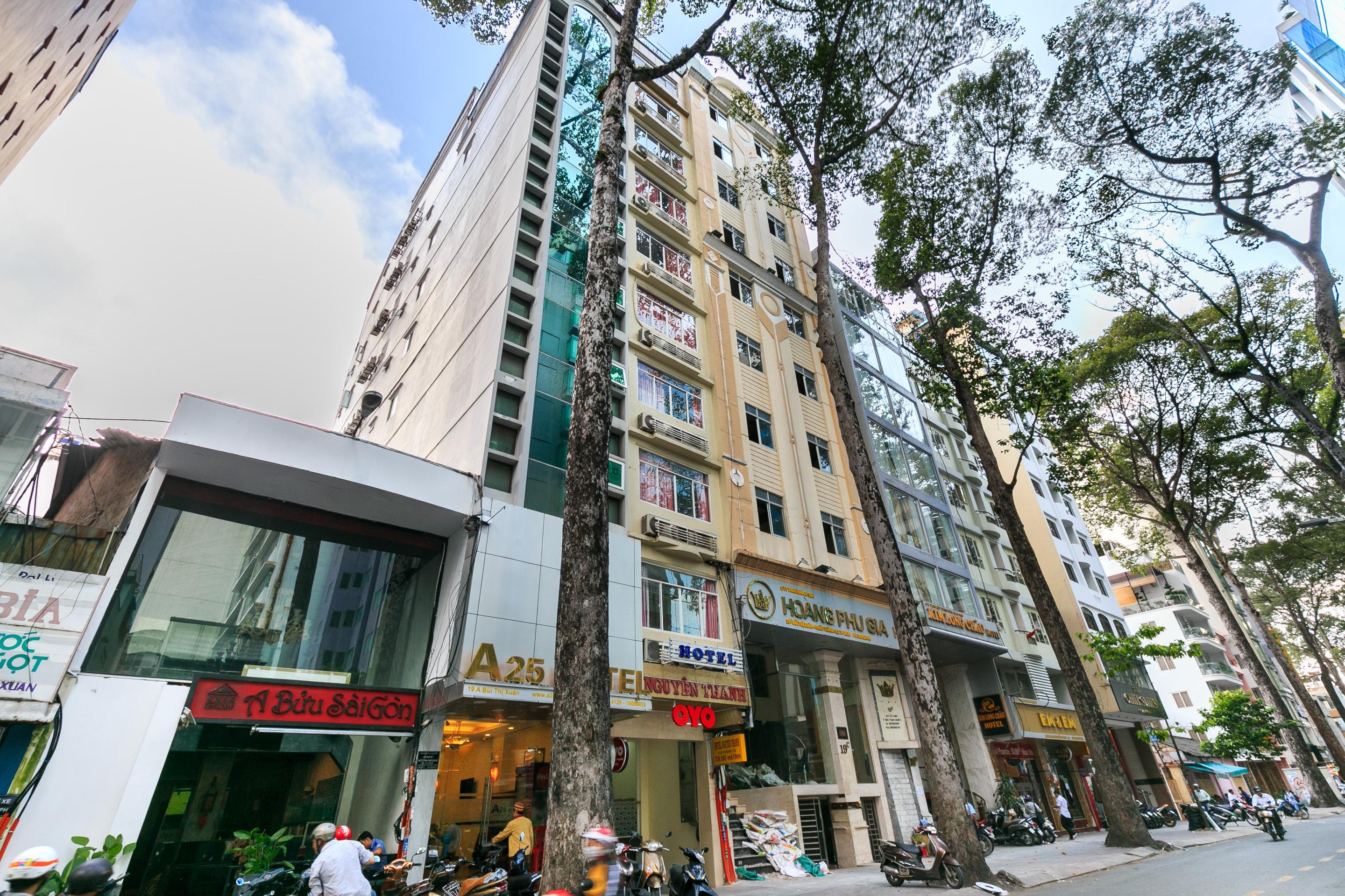 Oyo 422 Nguyen Thanh Hotel Ciudad Ho Chi Minh  Exterior foto